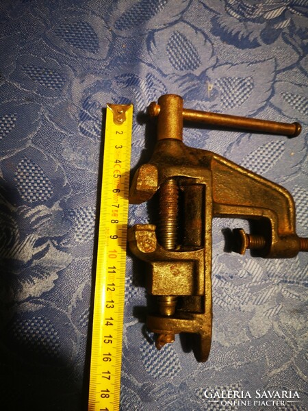 Antique tool cast iron vise clamp