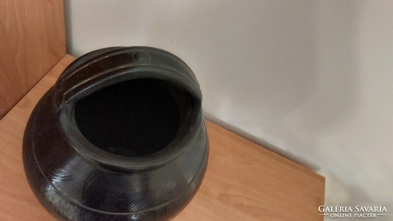(K) Szép zsűrizett fekete kerámia váza cca 24 cm magas