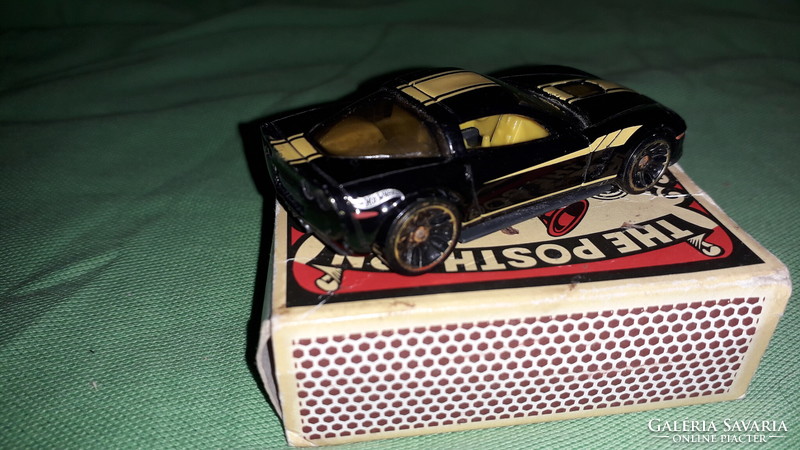 2008. Mattel - hot wheels - chevrolet 2009 chevy ' corvette - metal small car according to the pictures