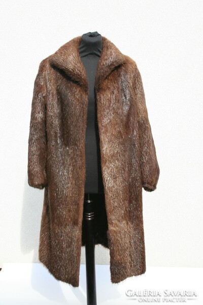Long trimmed (spitz) nutria fur coat in size 44