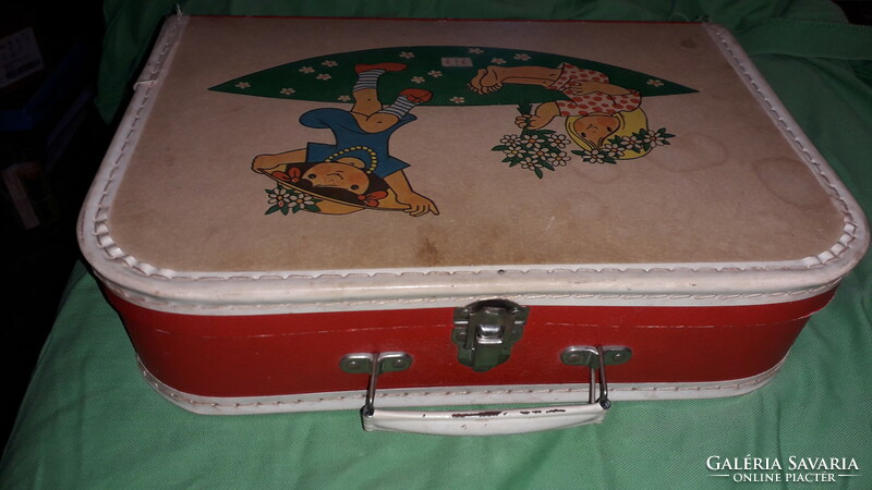 1970. cca Csehszlovák játék / iskola / uzsonnás táska bőrönd 36 x 26 x 9 cm a képek szerint