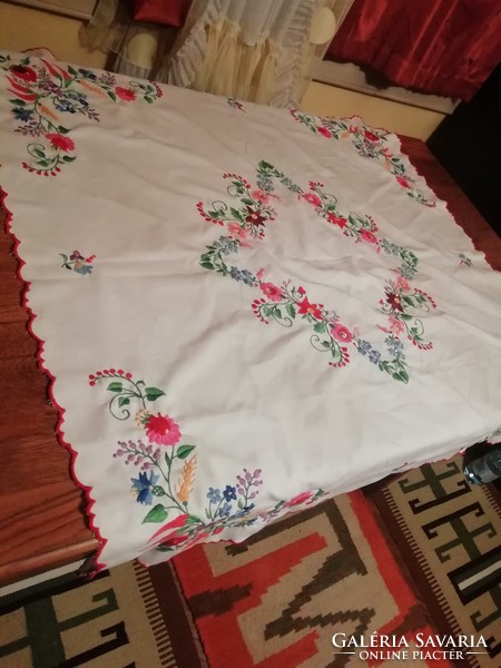Antique tablecloths 18. 100 Cm x 100 cm