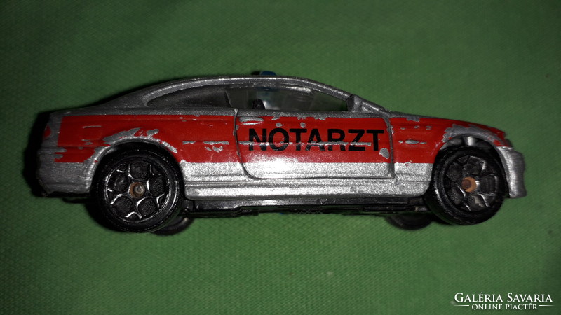 Retro majorette - matchbox-like -notarzt- emergency medical car - metal car 1:59 according to the pictures