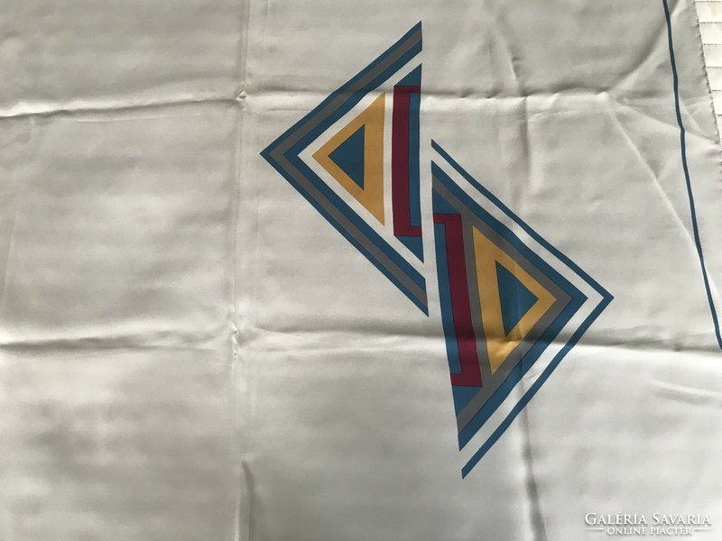 Hatalmas olasz selyemkendő, Manolo Borromeo dizájn, 87 x 85 cm