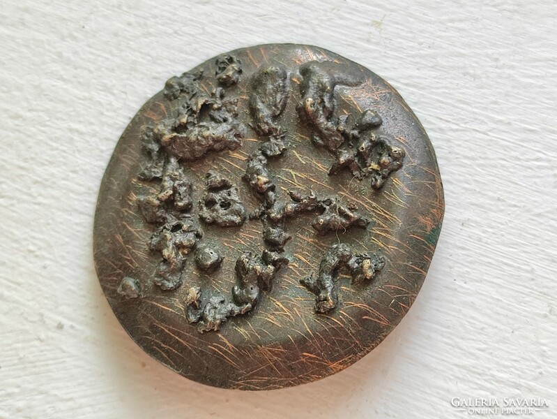 Special round brooch, badger pin, artisan goldsmith's work