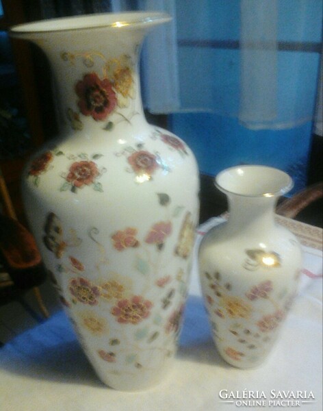 Zsolnay porcelán pillangós vázák (2)
