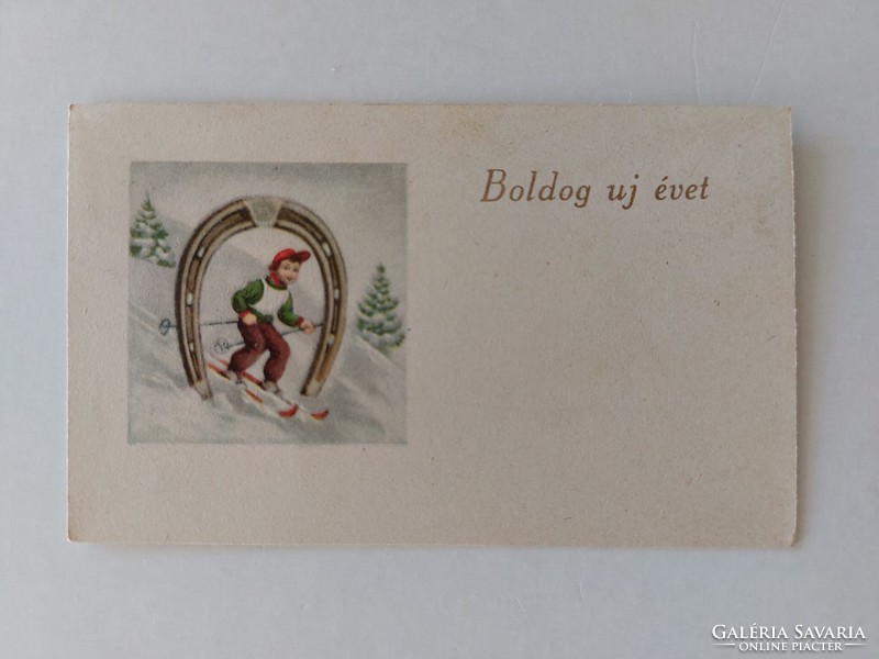 Régi mini képeslap újévi üdvözlőkártya sielő fiú szerencsepatkó