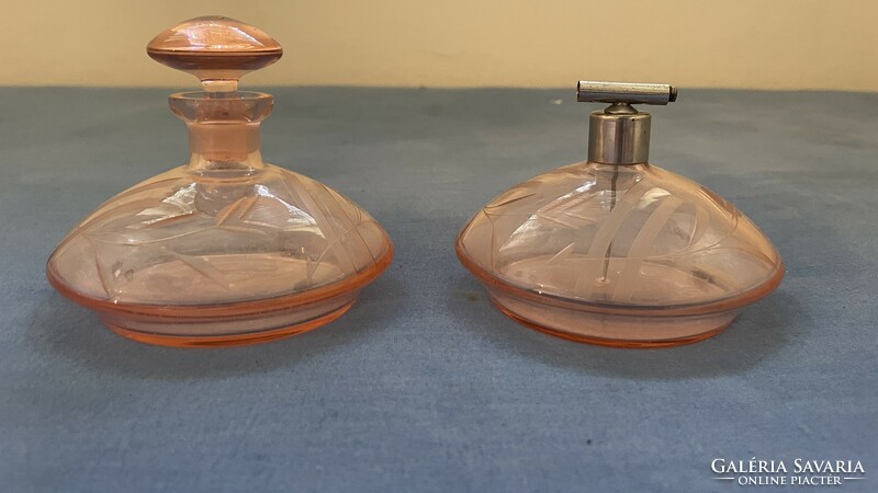 Antik csiszolt parfümös üvegek