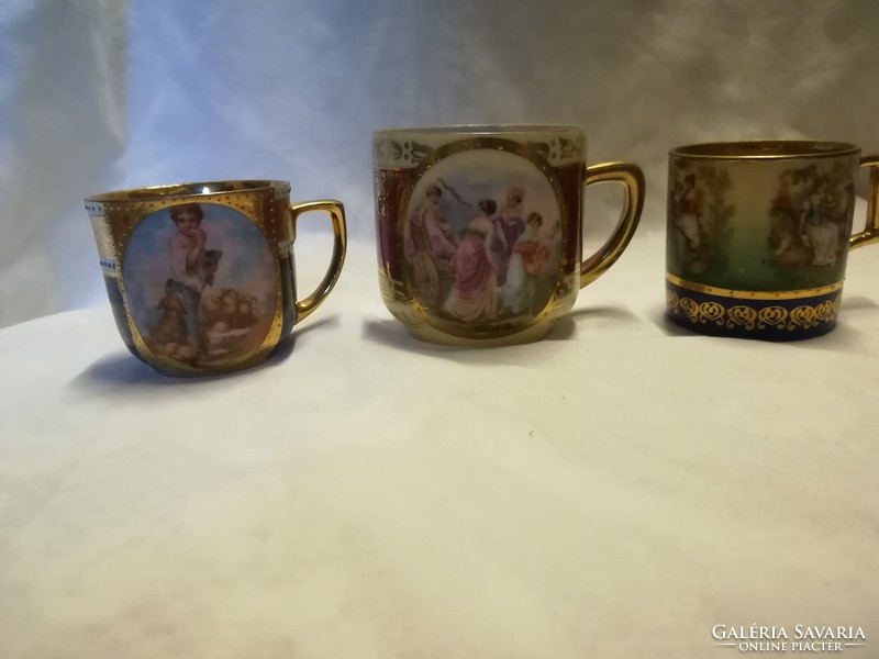 Porcelain /Czech/ spectacular, lustrous mocha cups