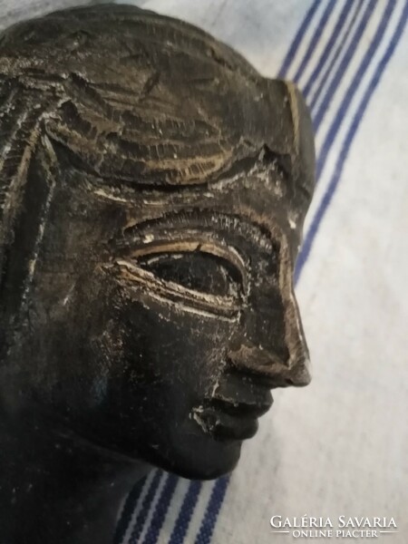 Női fej -  figurális szobor - elem