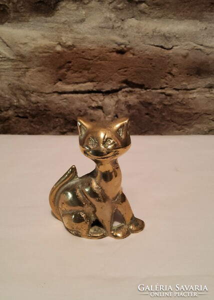 Brass kitten