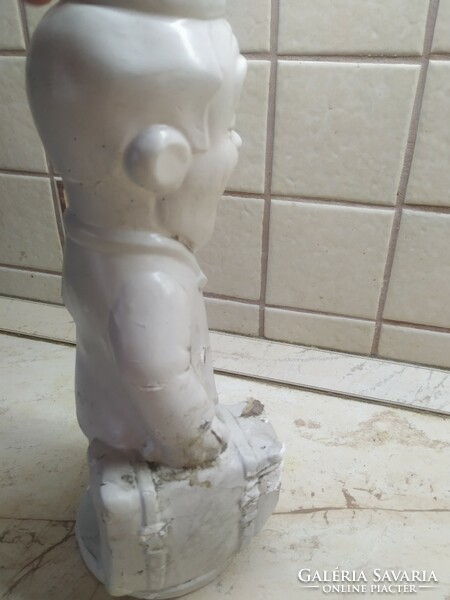 White ceramic statue for sale! The stan of Stan and Pan movies.