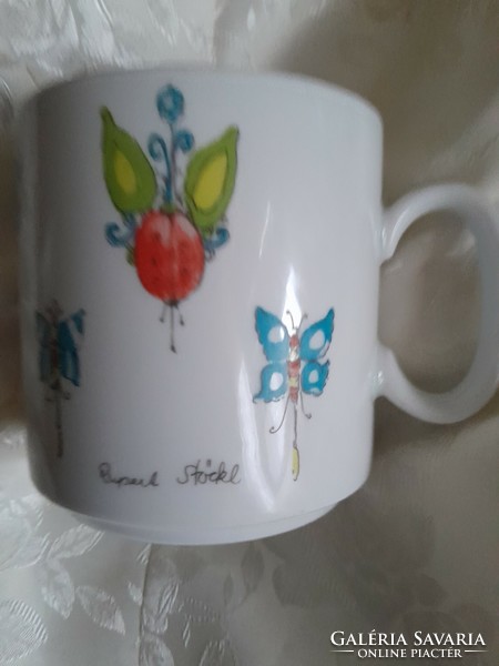 Butterfly cup