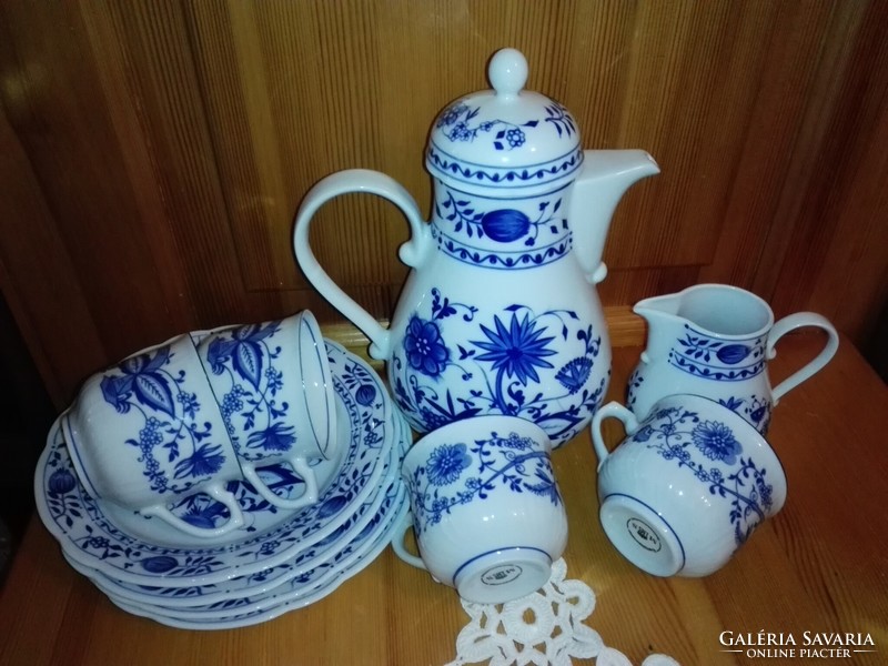 Porcelain tea and coffee set with onion pattern.