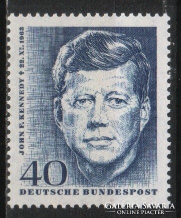 Postatiszta Bundes 1615  Mi 453     0,40 Euró