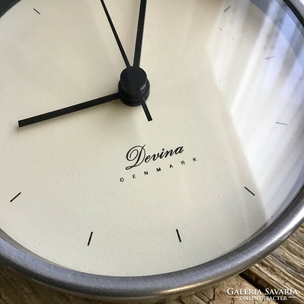 Danish devina quartz table clock børge olsen junghans with silver