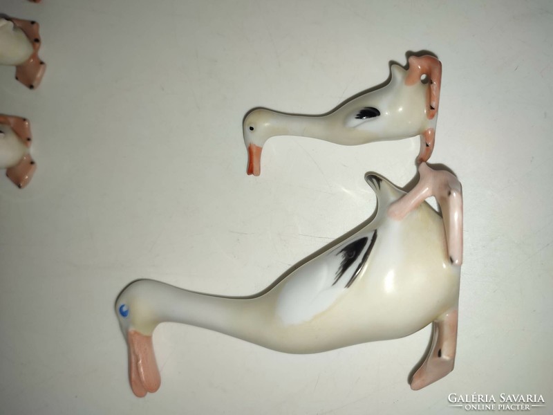 Art deco, groteszk Metzler & Ortloff kacsacsalád porcelán figura nagyon ritka!