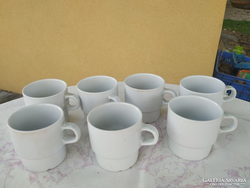 Alföldi porcelán rakásolható csésze, pohár, bögre 7 db eladó!