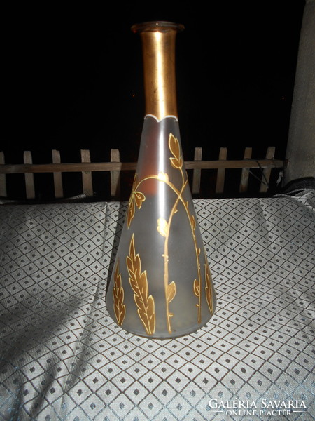 Antik  -kézzel festett arany mintával szecessziós hutaüveg  palack