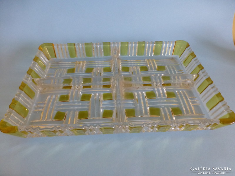 Yellow checkered glass serving bowl