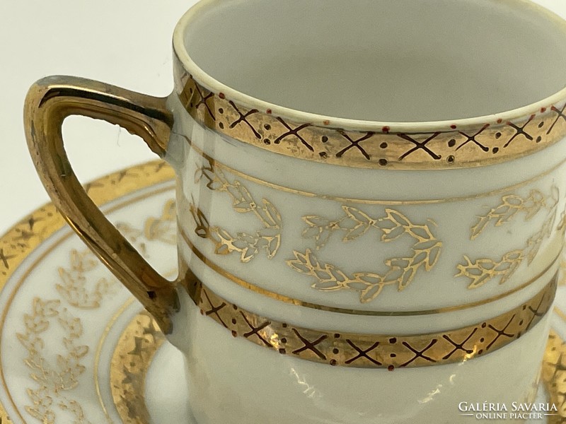 Antik Német porcelán csésze és kistányér fehér aranyozott