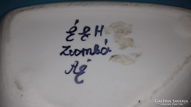 Porcelain bowl serving candy marked é&h