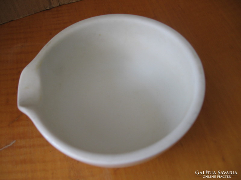 Externally glazed porcelain apothecary mortar, grinding bowl, grinding cup ii