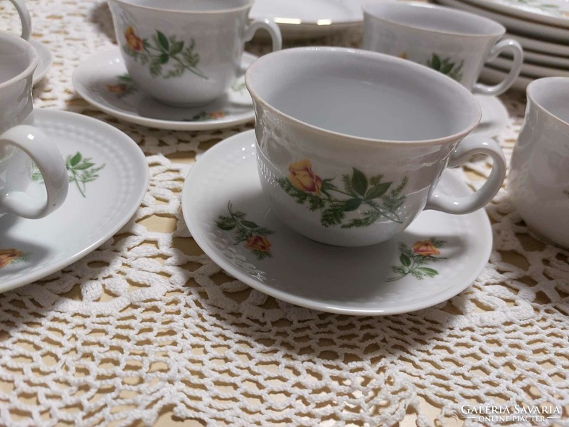 Kahla yellow rose tea or cappuccino cups, mugs