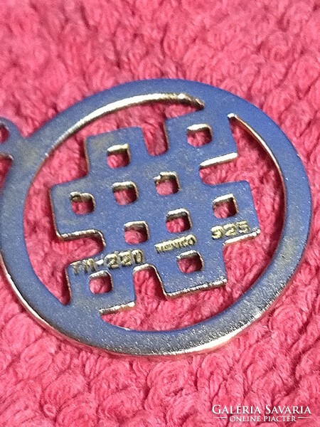 Modern 925 sterling silver women's or men's Mexican pendant
