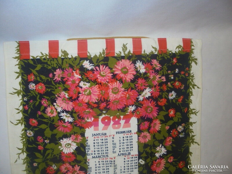 Retro textile wall calendar 1987 - floral - even for birthdays