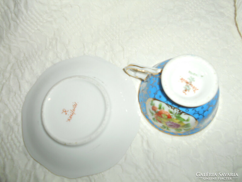 Hand-painted (fond painting) flower pattern porcelain coffee cup + saucer