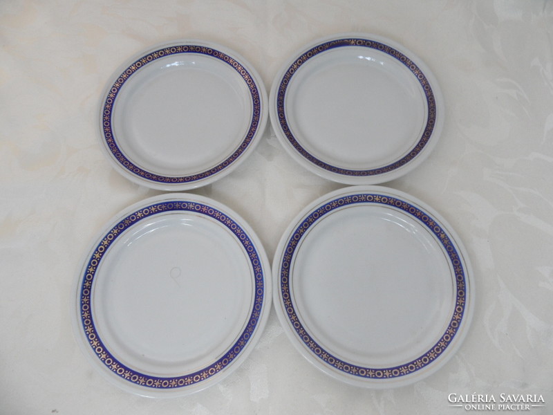 Alföldi porcelán süteményes tányér ( 4 db. )