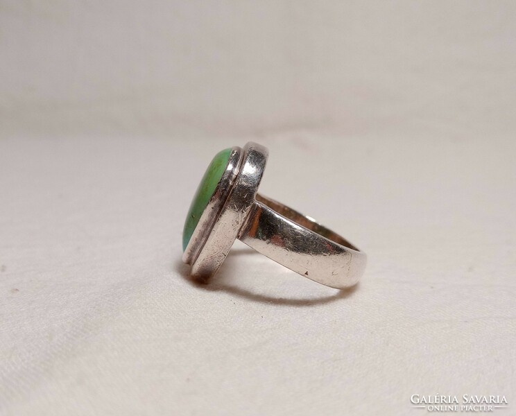 Régi ezüstgyűrű nagy zöldes türkizzel