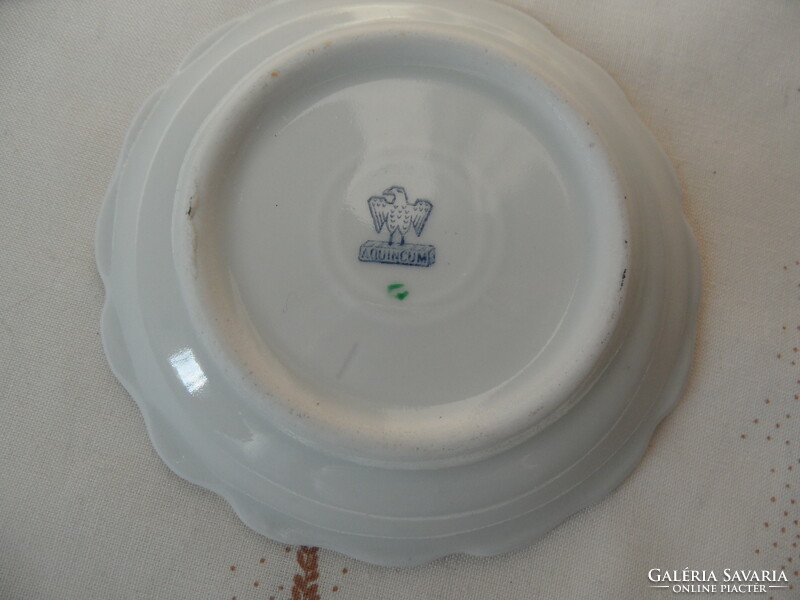Aquincum Kalocsa girl porcelain bowl