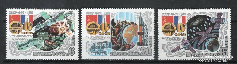 Postatiszta Szovjetúnió  0534 Mi 5190-5192      1,60  Euró