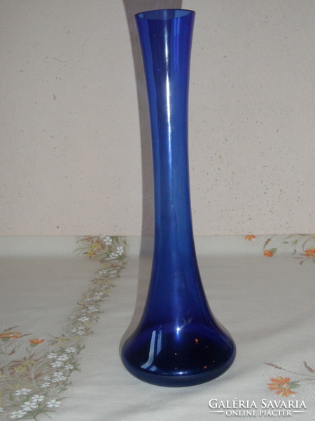 Kék üveg, nagyobb méretű egyszálas váza