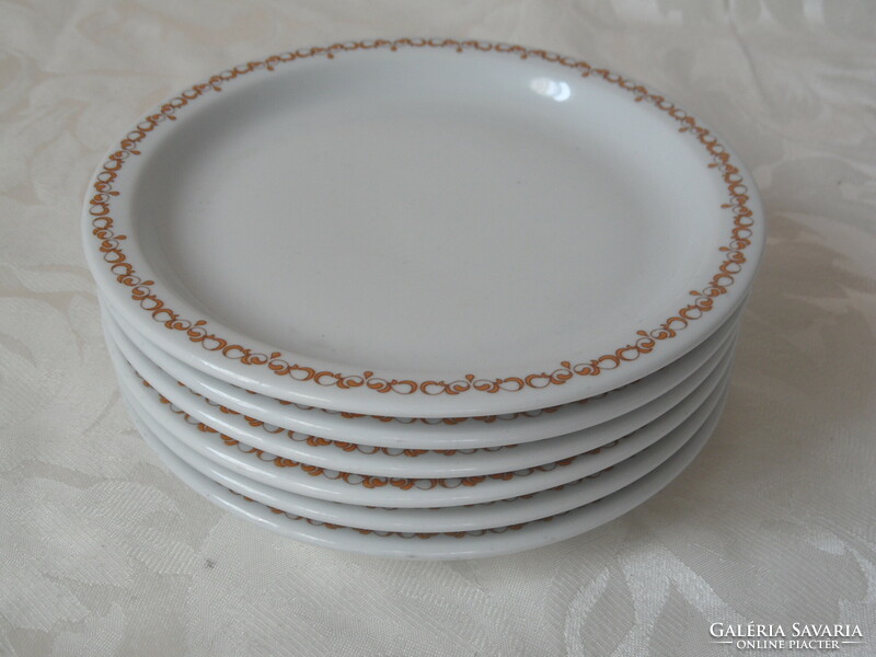 Alföldi porcelán süteményes tányér ( 6 db. )