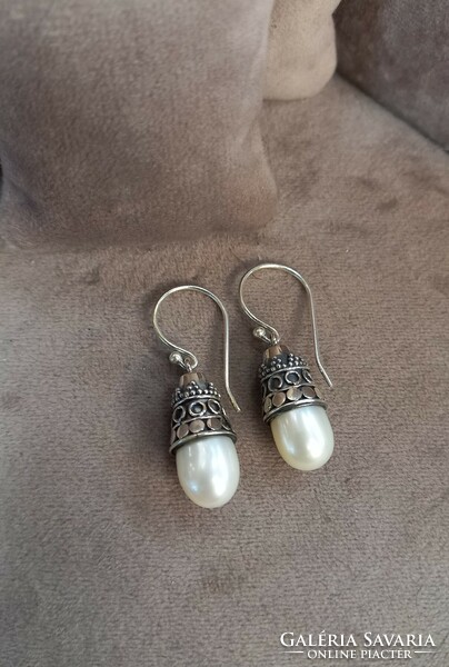 Indonesian silver earrings with pearls