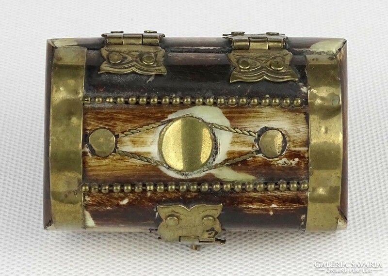 1P237 copper hammered decorative bone owl ring holder
