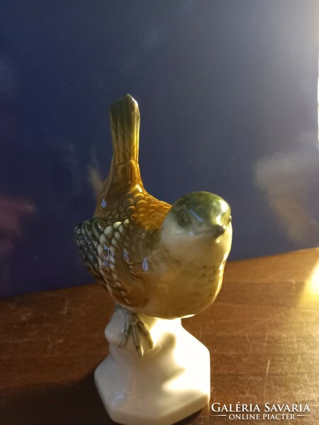 Old German porcelain bird. Wing damaged!