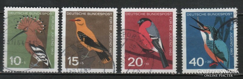 Bundes 4609  Mi 401-404        5,50   Euró