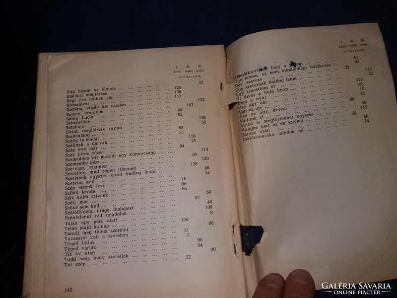 1961.Legszebb slágereink kottásgyűjteménye valaha az ORI vizsga könyve a képek szerint ZENEMŰKIADÓ