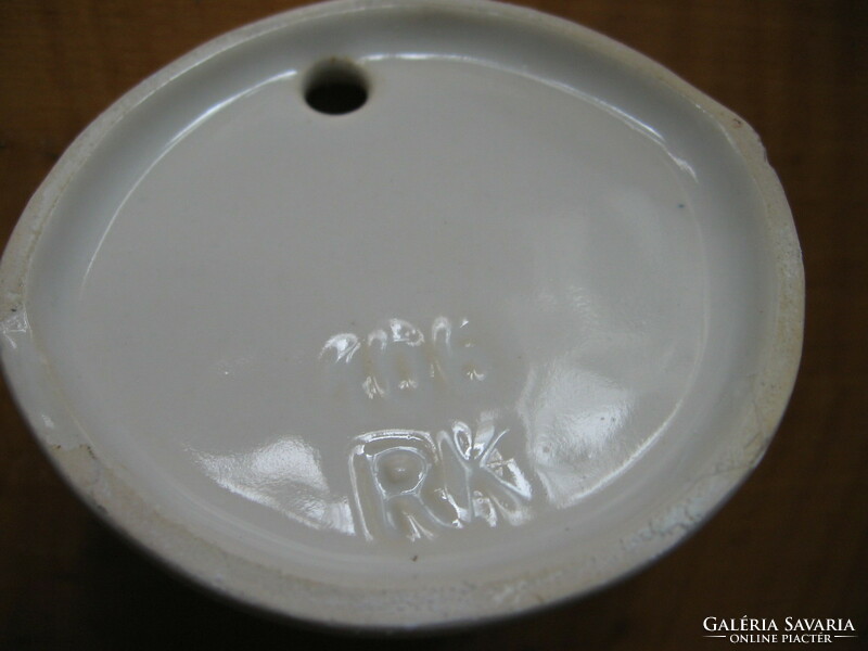 White porcelain holy water container 406 rk