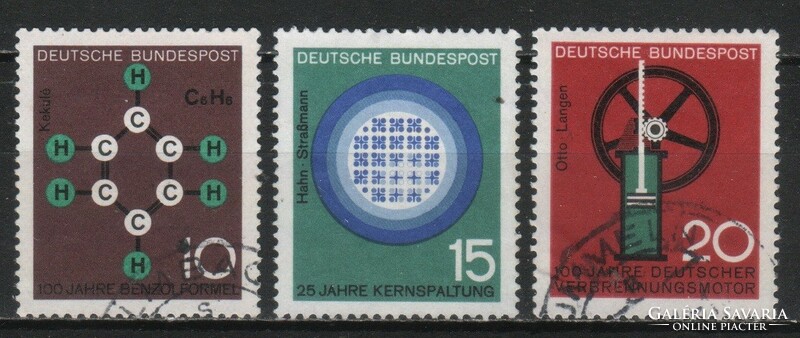 Bundes 4619  Mi 440-442        0,60   Euró