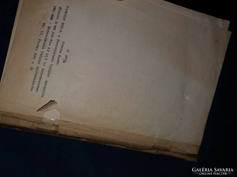 1961.Legszebb slágereink kottásgyűjteménye valaha az ORI vizsga könyve a képek szerint ZENEMŰKIADÓ