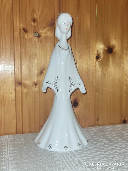 Aquincumi menyasszony Hófehérke porcelán szobor hibátlan állapotban