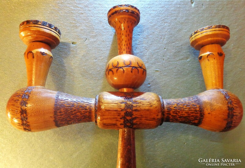 Goliath 3-branched wooden candle holder / 45 cm high..../