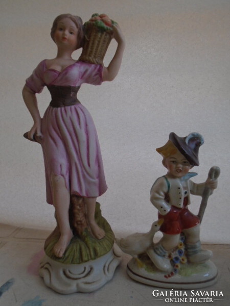 2 German porcelain figurines in display case, antique pieces 21.5 cm 11.5 cm
