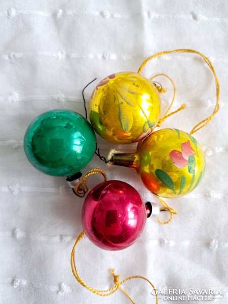 4 Very old small Christmas tree decoration