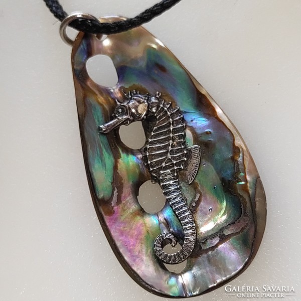 Dreamy abalone shell pendant at half price!